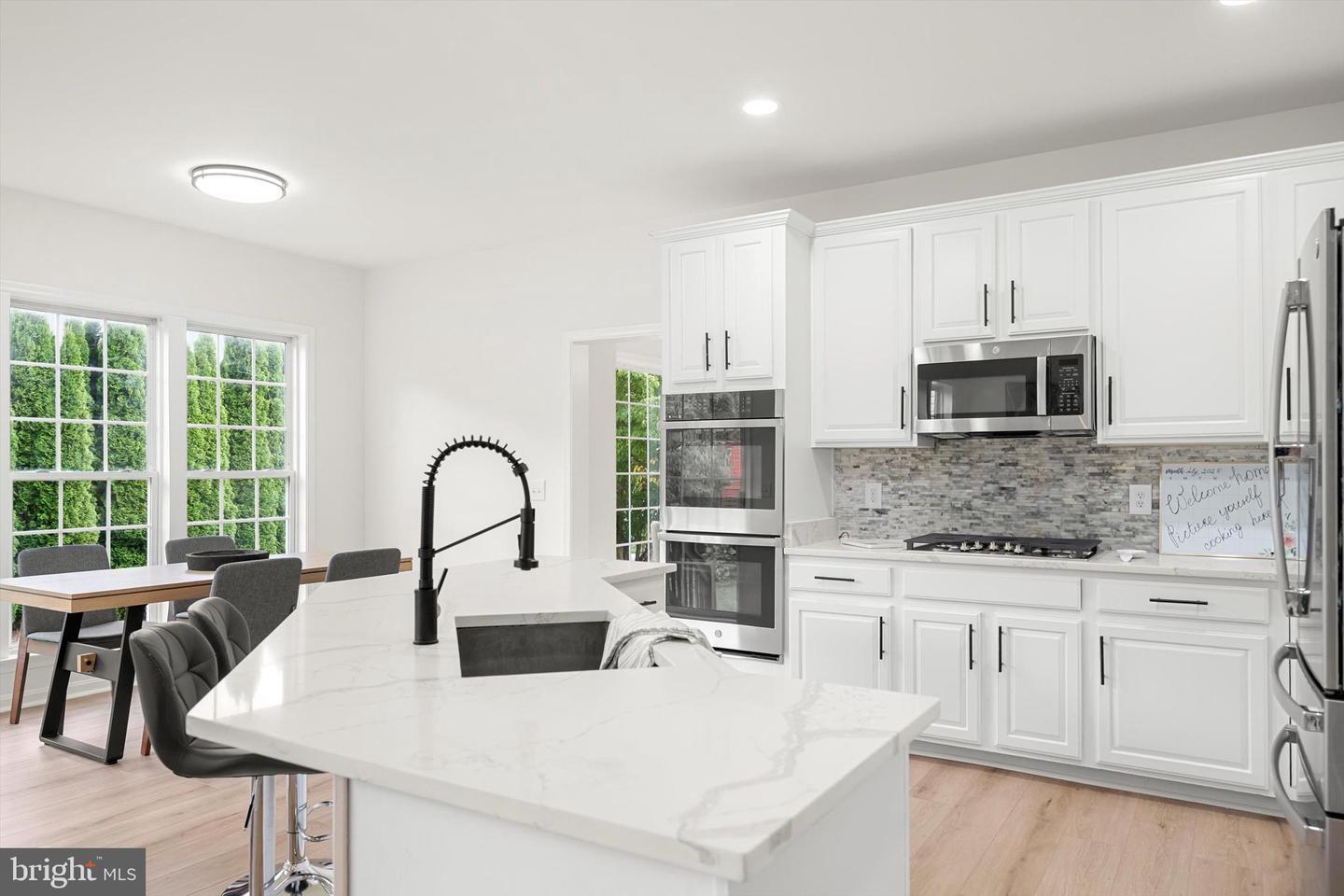 Building Photo - 12399 Brown Fox Way