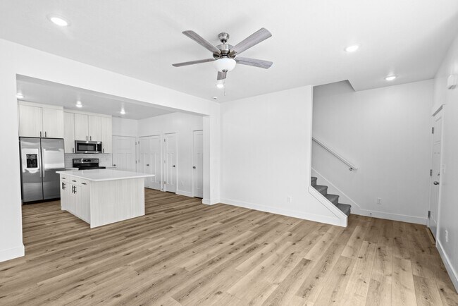 Building Photo - Harvest Cove Townhomes