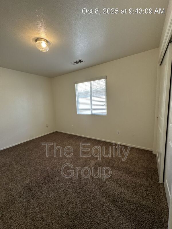 Building Photo - 2846 N Zachary St