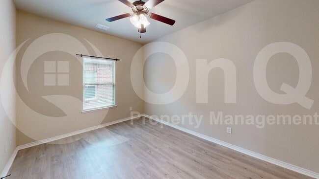 Building Photo - 2512 Eppright Dr