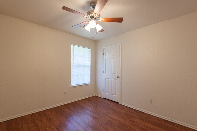 Building Photo - 17405 Bronze Ln