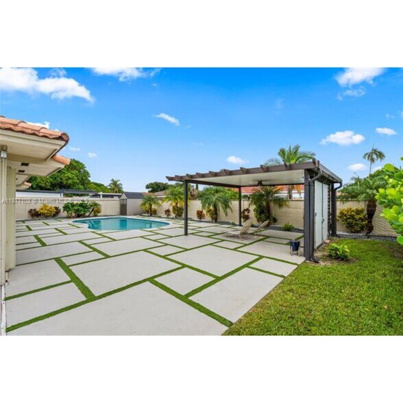 Building Photo - 11380 SW 180th St