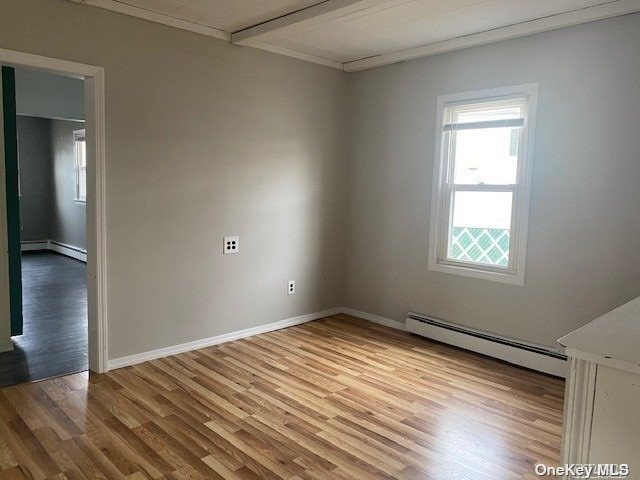 Building Photo - 704 Bellmore Rd