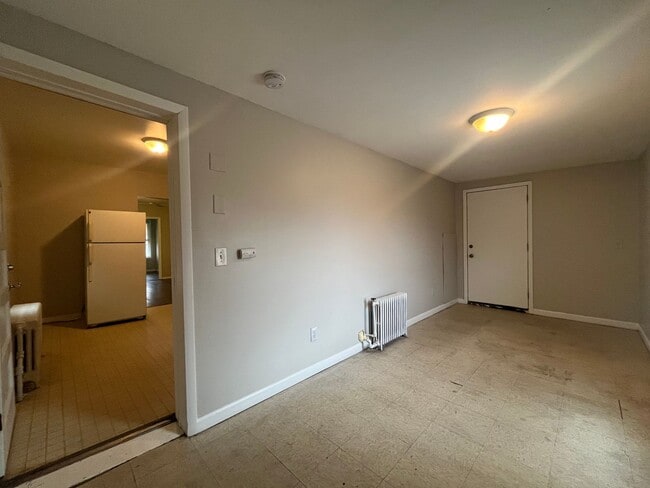 Building Photo - 1092 Edgerton St