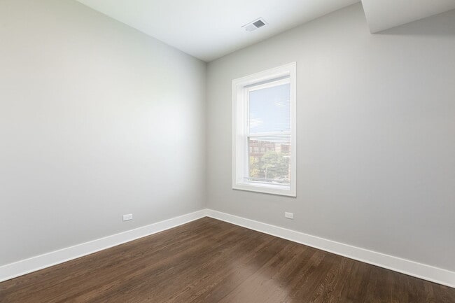 Building Photo - 7753 S Morgan St