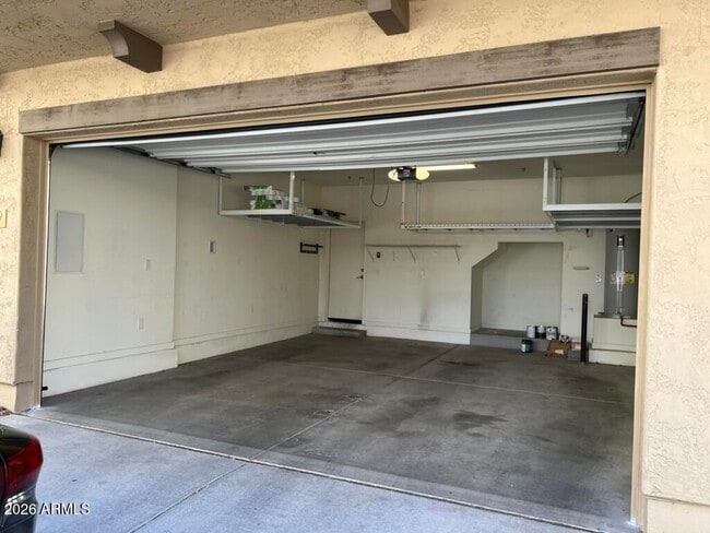 Building Photo - 1739 E Dogwood Ln