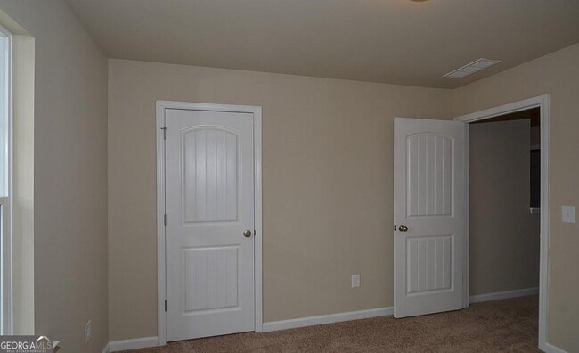 Building Photo - 313 Woodson Way