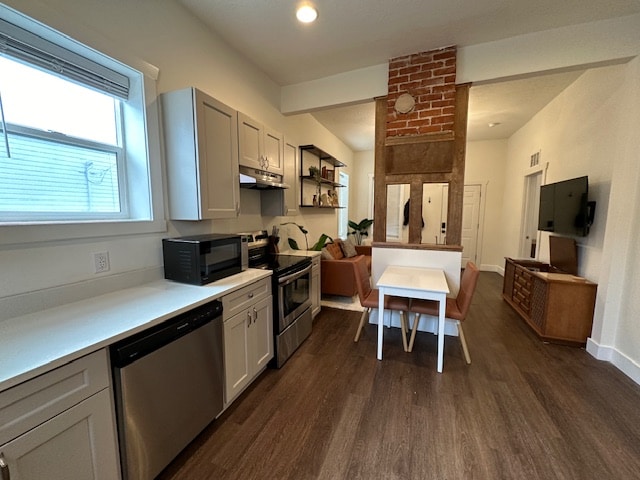 Building Photo - 835 S Edison St