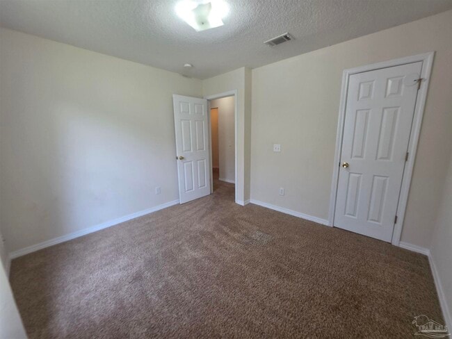 Building Photo - 10552 Wilderness Ln