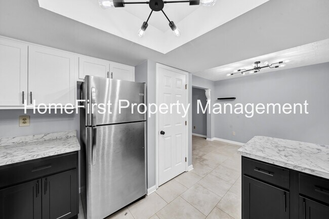 Building Photo - 420 Windfield Pl