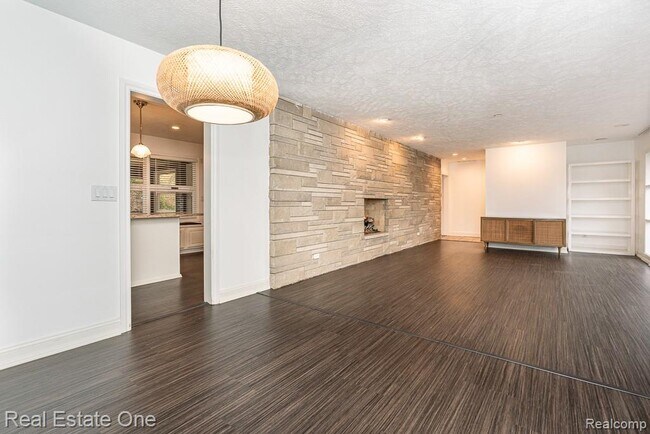 Building Photo - 509 Walbridge Dr