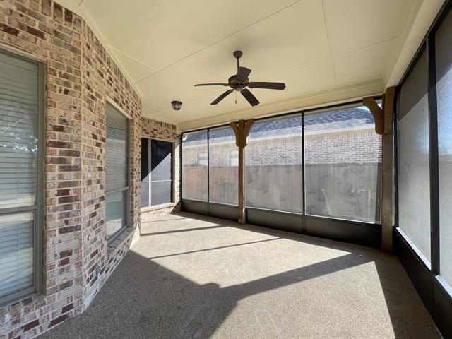 Building Photo - 8110 Silver Spur Dr