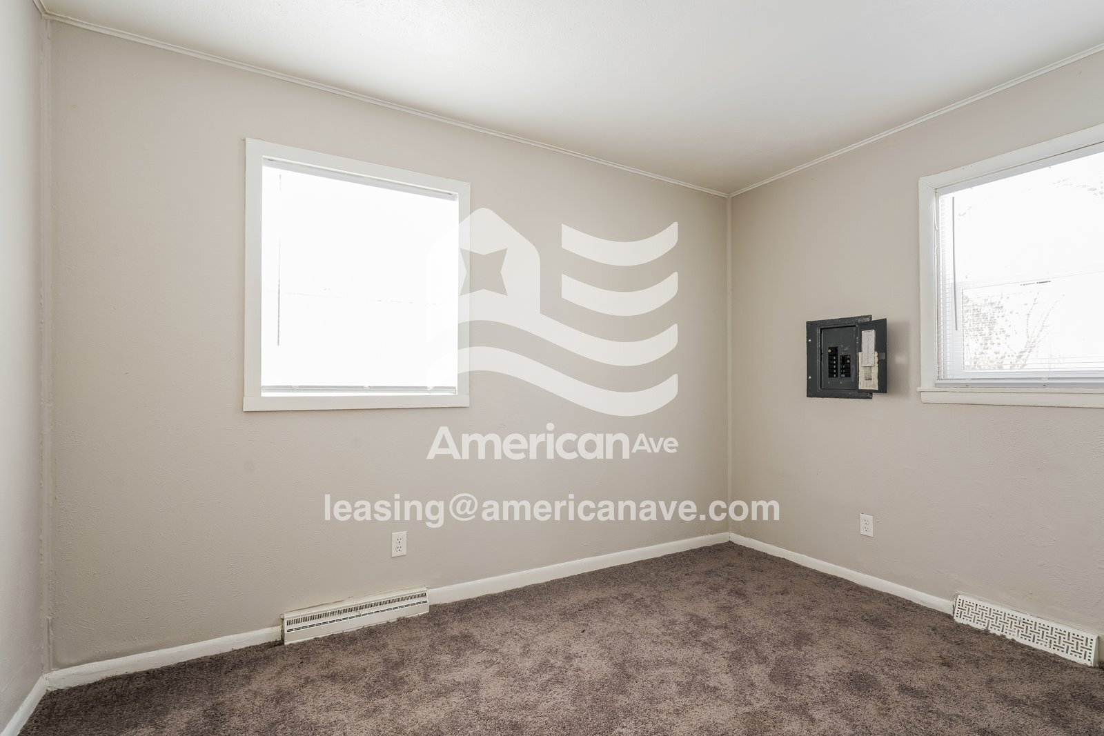 Building Photo - 233 N Wellington St