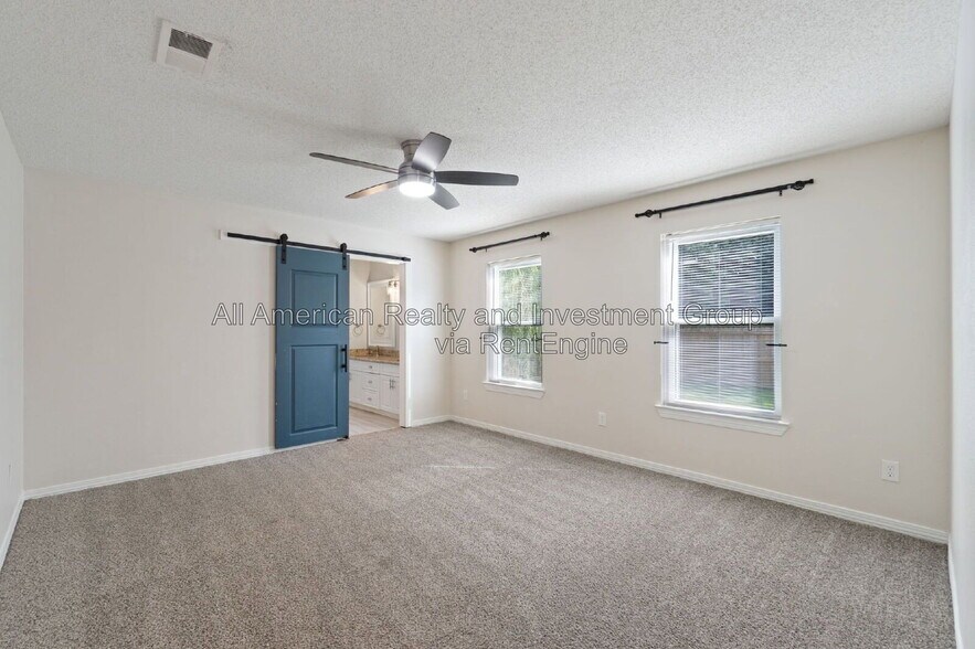 Building Photo - 384 Pristine Water Ln
