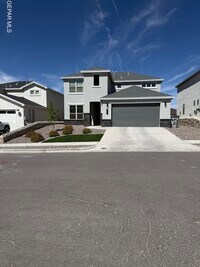 Building Photo - 2233 Sandstone Pl