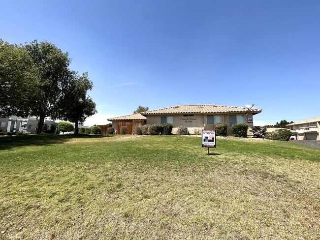 Building Photo - AVAILABLE NOW!! 2 Bed/2 Bath Apartment in ...