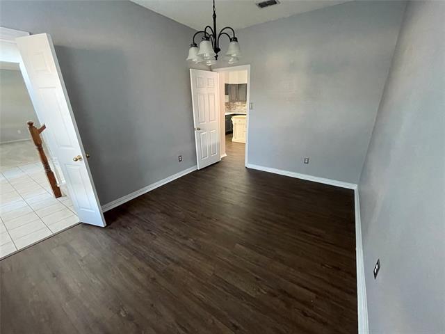 Building Photo - 728 Fawn Valley Dr