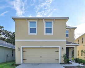 Building Photo - 10928 Carlton Fields Dr