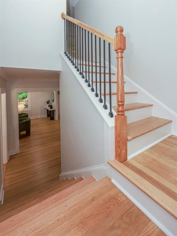 Building Photo - 2908 N Hills Dr NE