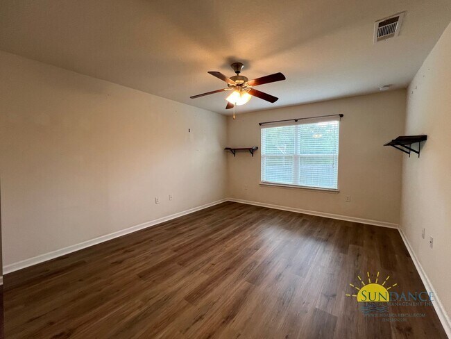Building Photo - Exquisite 3 Bedroom Home in Partridge Hill...