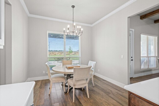 Building Photo - 3020 Keifer Marshall Dr