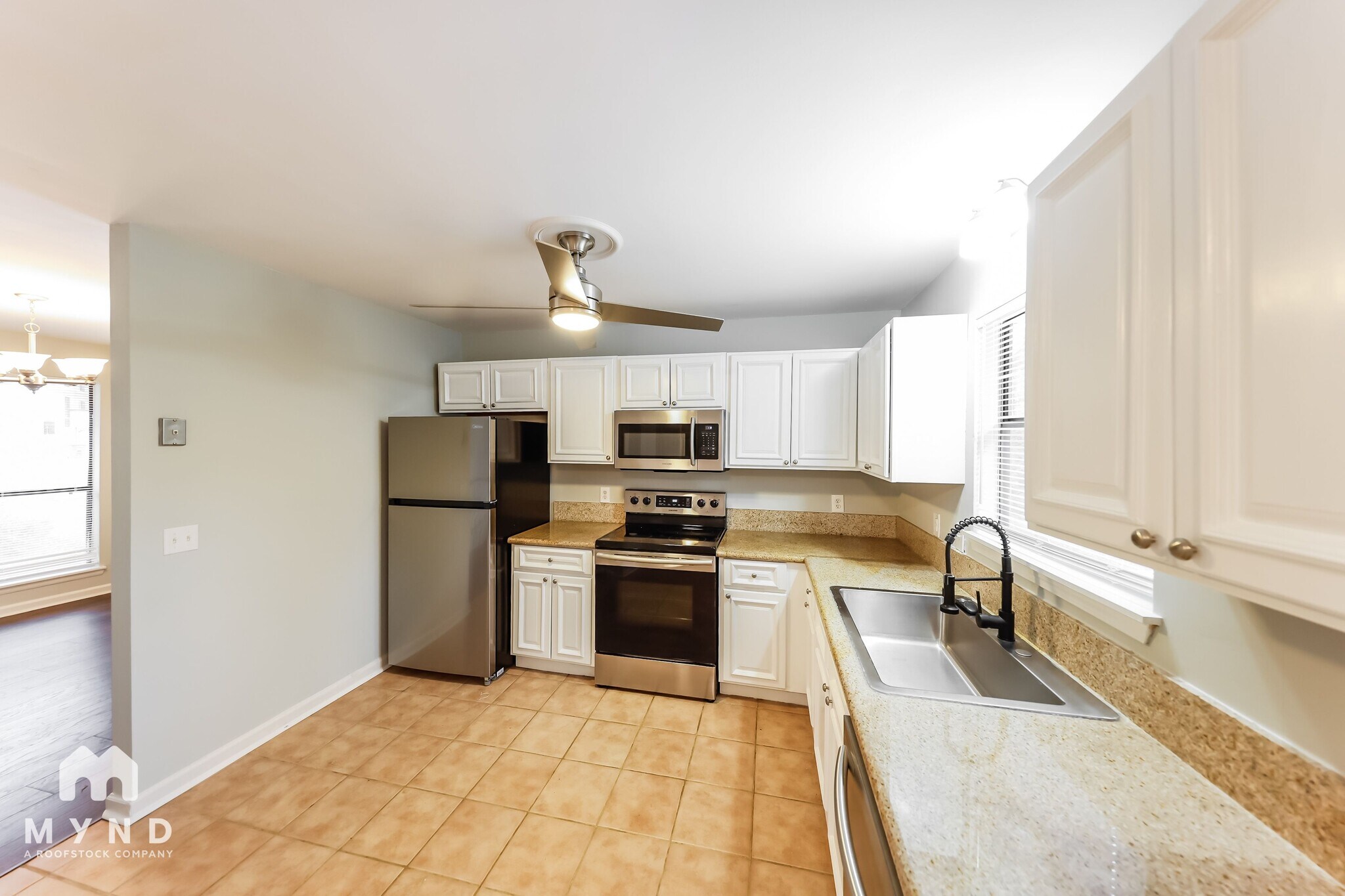 Building Photo - 5217 Starlite Dr