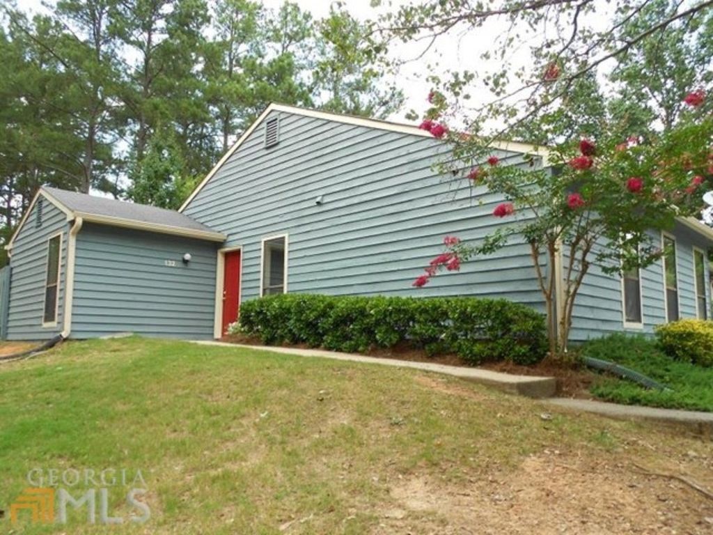 Building Photo - 132 Sandalwood Cir