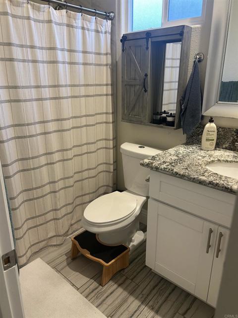 Building Photo - 1451 Woodglen Terrace