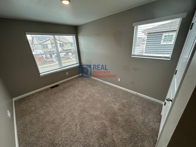 Building Photo - 21772 E 8th Ave