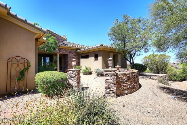Building Photo - 10903 E Siena Way