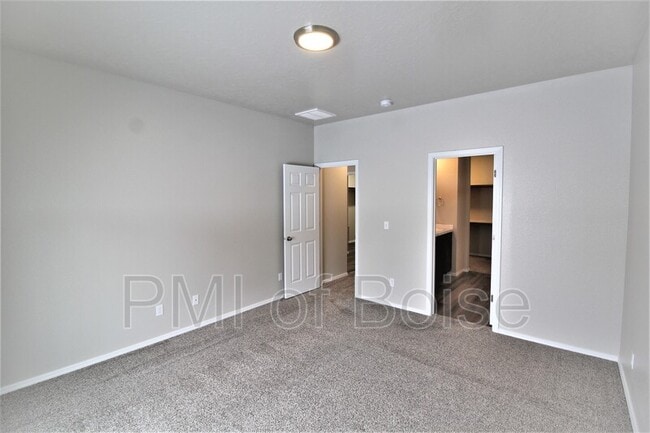 Building Photo - 973 S Rangipo Ave