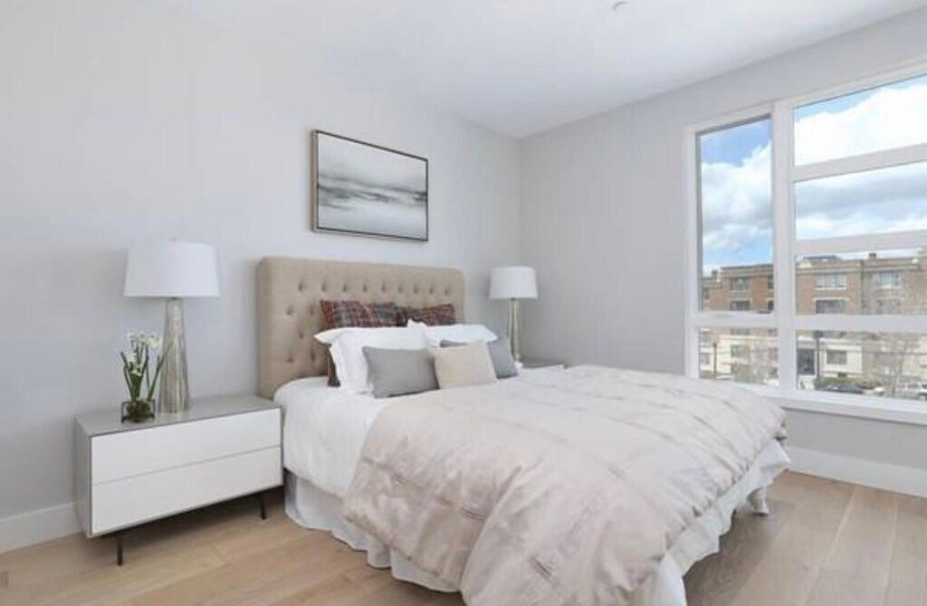 Building Photo - 1650 Commonwealth Ave