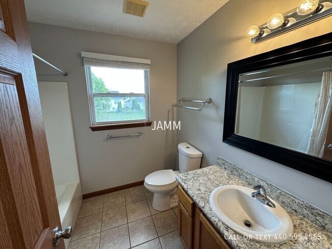 Building Photo - 38273 Pebble Lake Trail