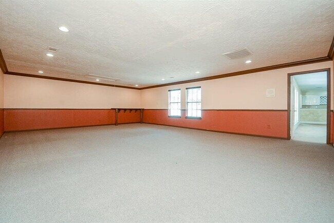 Building Photo - 17407 Widmore Pl