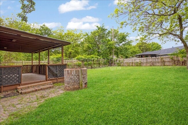 Building Photo - 1512 N Highland Ave