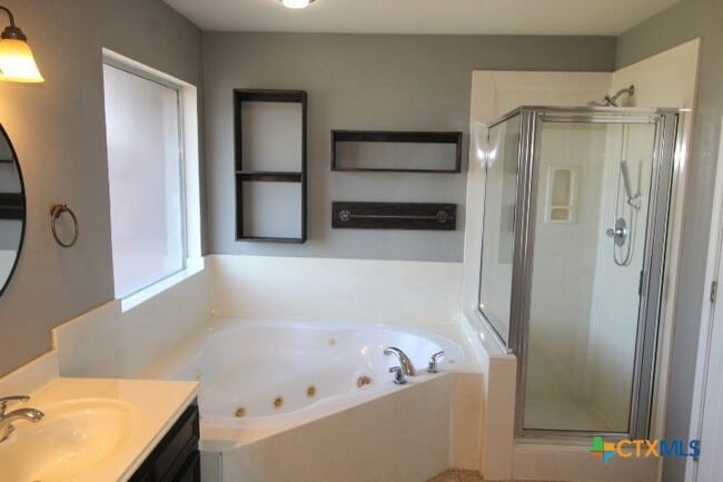 Building Photo - 775 Cactus Ln