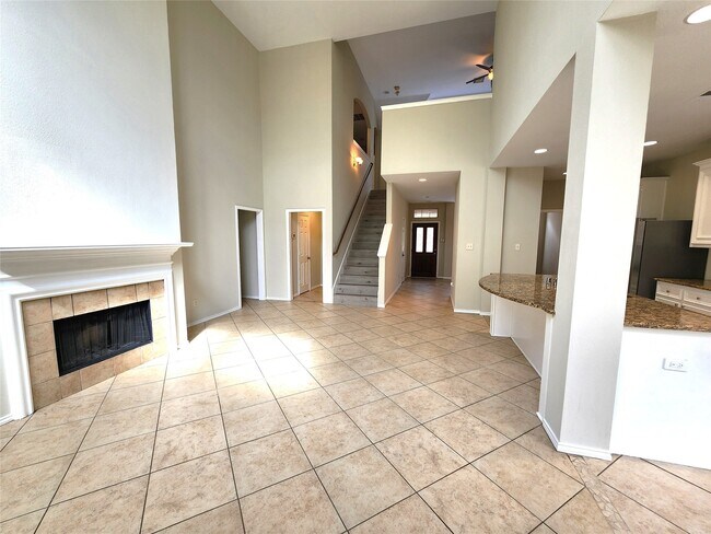 Building Photo - 13007 Balsam Lake Ct