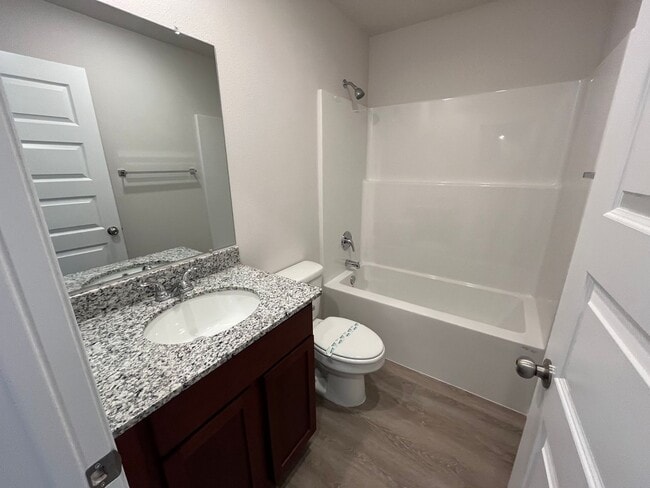 Building Photo - Pre-Leasing Now: Newer 4 Bed, 2 Bath Home in Pea Ridge – Modern Living Awaits!