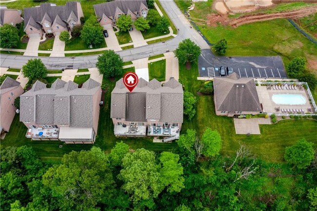 Building Photo - 1505 Staunton Dr