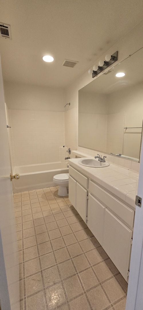 Building Photo - Chapman Heights Home