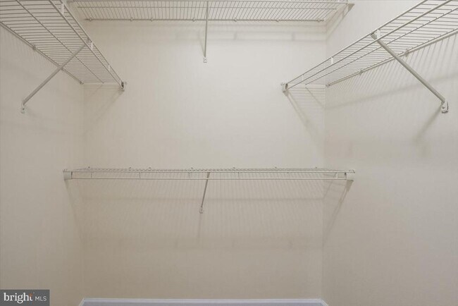 Building Photo - 8329 Autumn Crest Ln