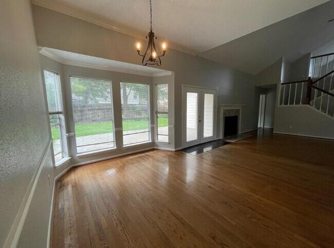 Building Photo - 2926 Lakefield Way