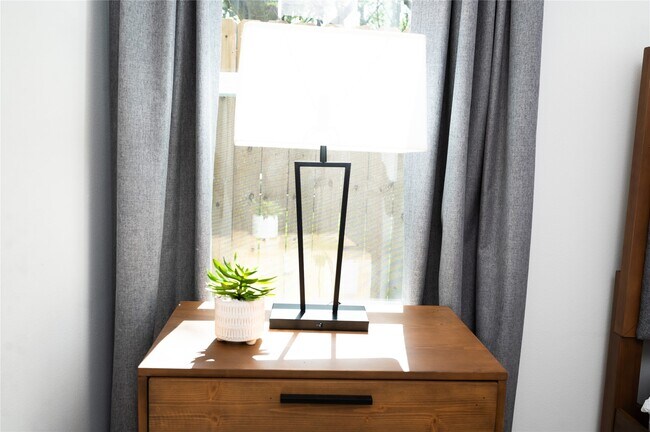 Building Photo - 3486 Luca St