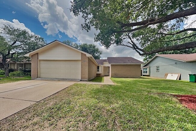 Building Photo - 24030 Griffin House Ln