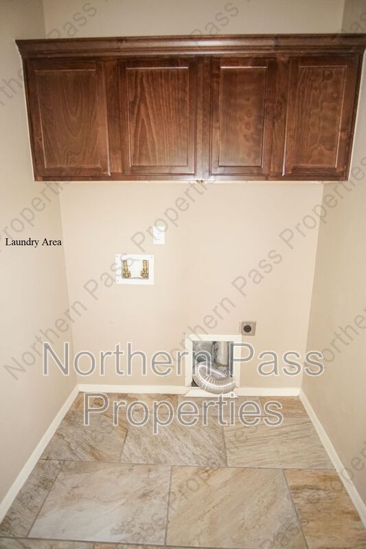 Building Photo - 12945 Hueco Hill Dr