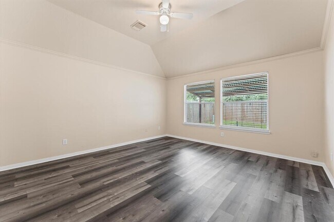 Building Photo - 5422 Melody Park