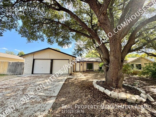 Building Photo - AVAILABLE NOW! Beautiful 3-Bedroom/ 2 Bath...