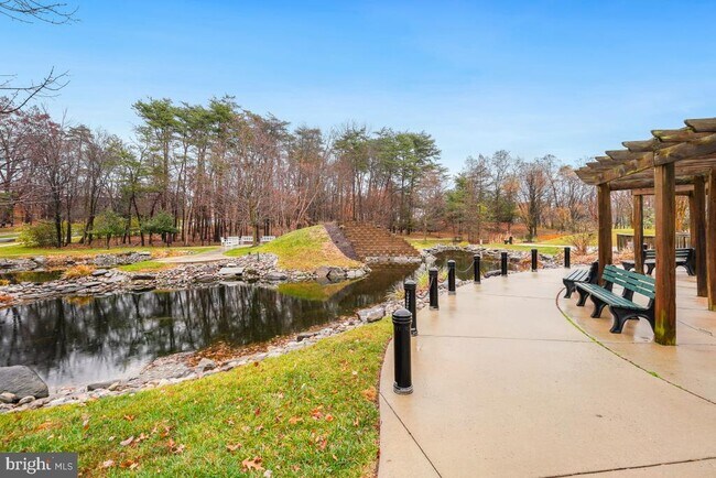 Building Photo - 3100 N Leisure World Blvd