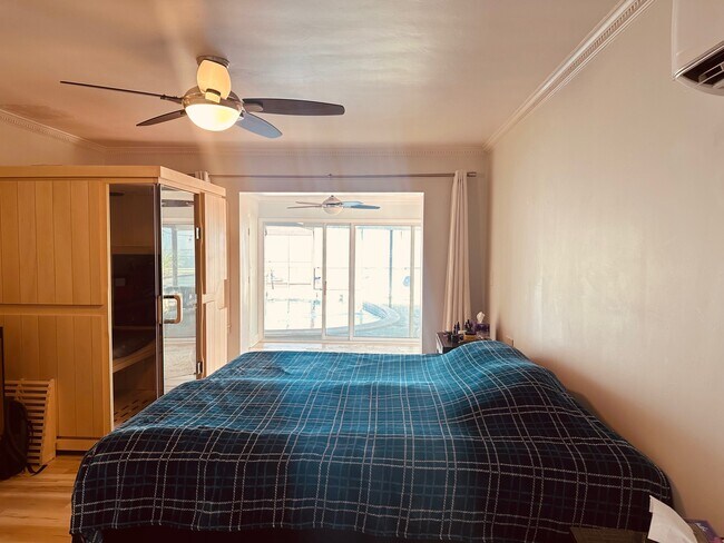 Building Photo - 498 Brightwaters Dr