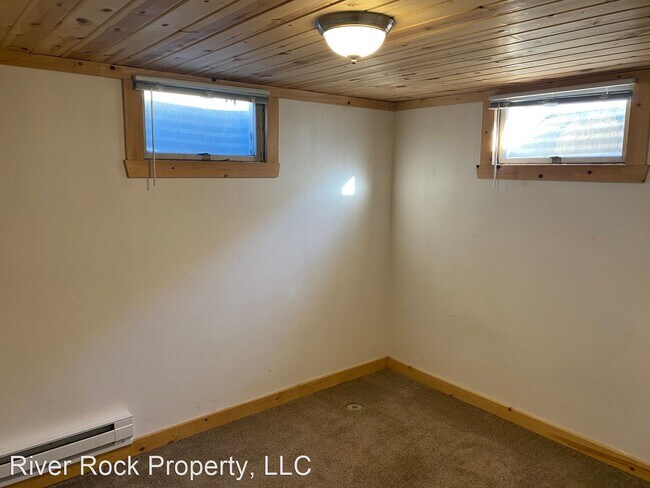 Building Photo - 4 br, 2 bath House - 601 2nd Avenue West